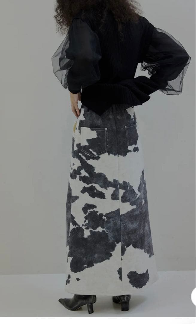 Ameri COW PATTERN SUEDE LIKE SKIRT アメリ M