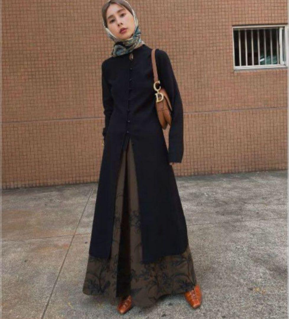 【美品】 AMERI HALF OPEN LONG TOP