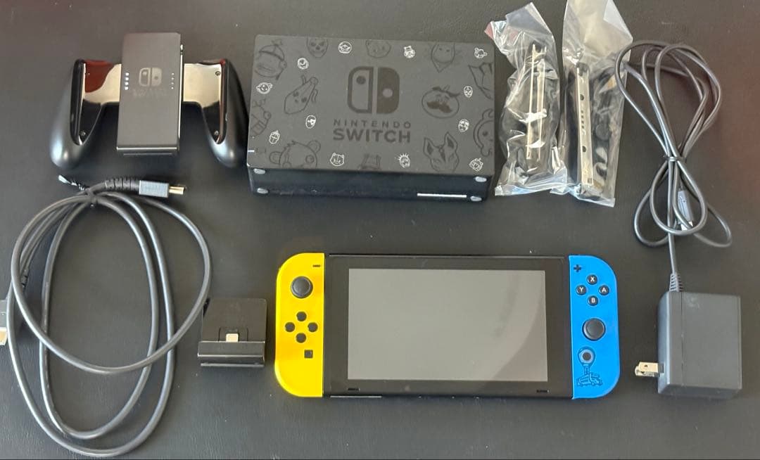 任天堂 Switch 本体 フォーナイト オマケ付き