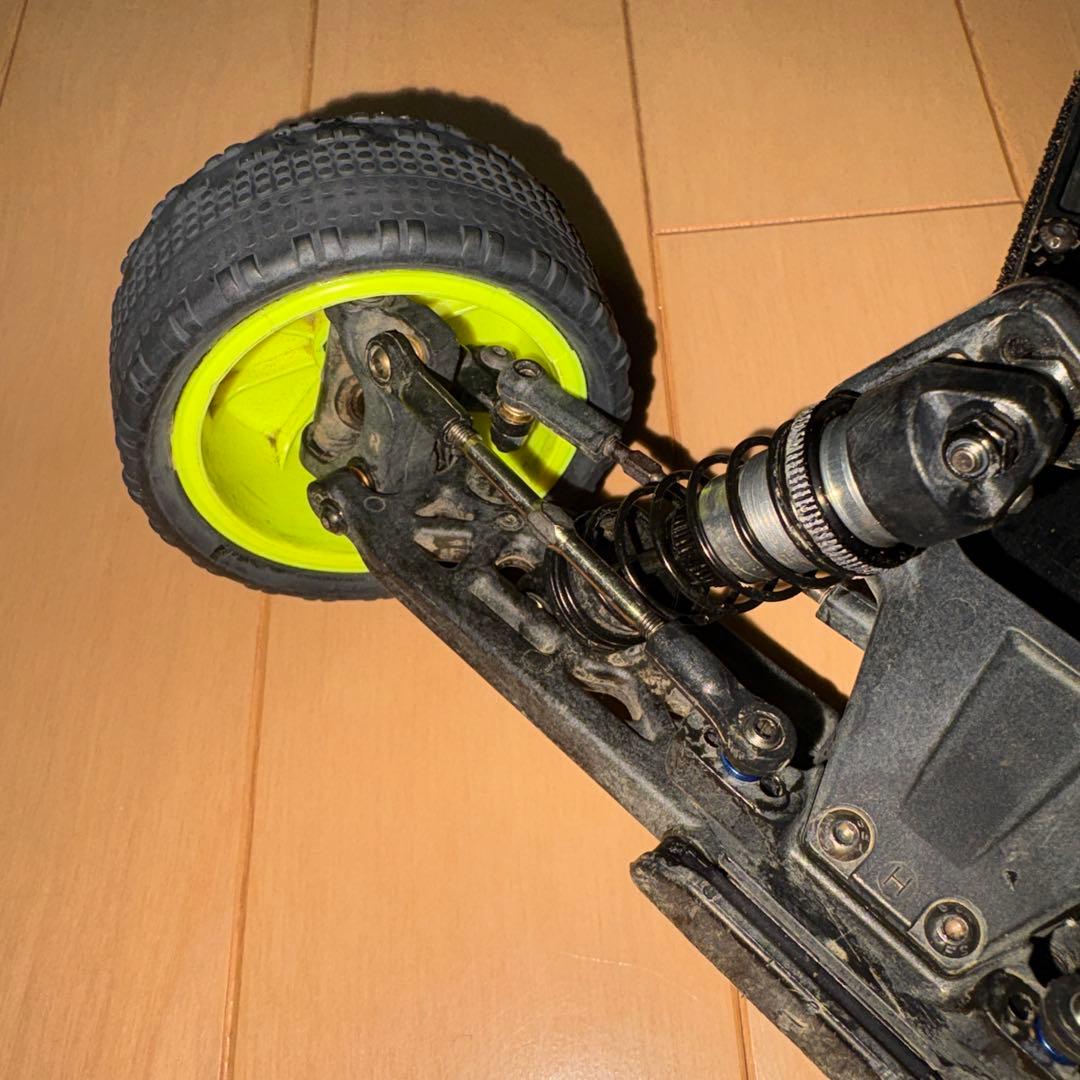 【中古】2WDバギー　XRAY XB2