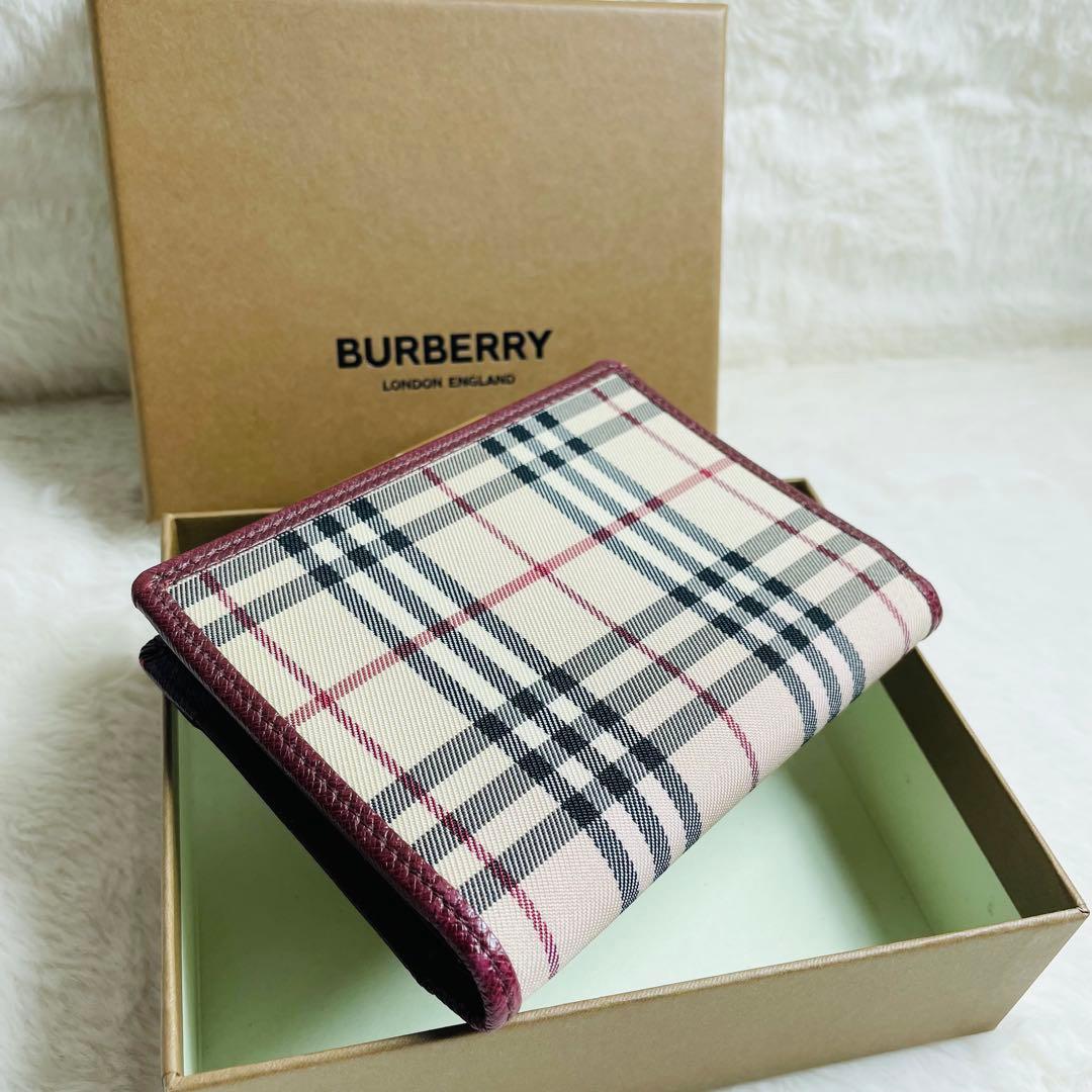 未使用級　希少　 BURBERRY がま口　財布　ボルドー　おしゃれ　セレブ