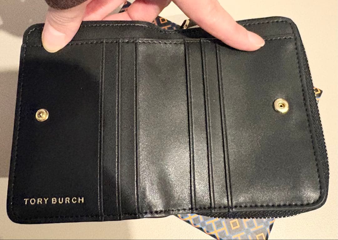 TORY BURCH KIRA 二つ折り財布