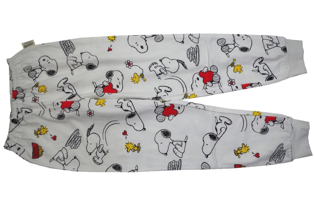【新品】PEANUTS/アムール　スヌーピー　秋冬厚手裏起毛パジャマ（M)白