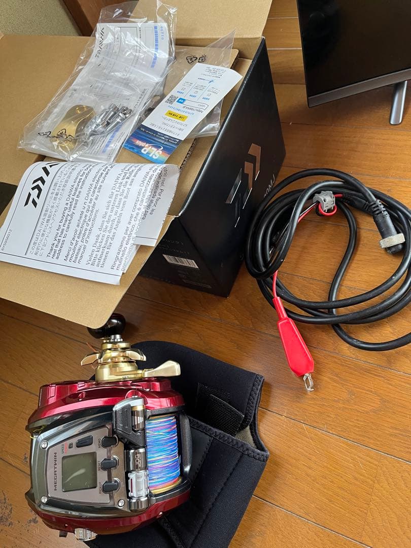 MEGATWIN 電動リール 赤800MJと深海MH195