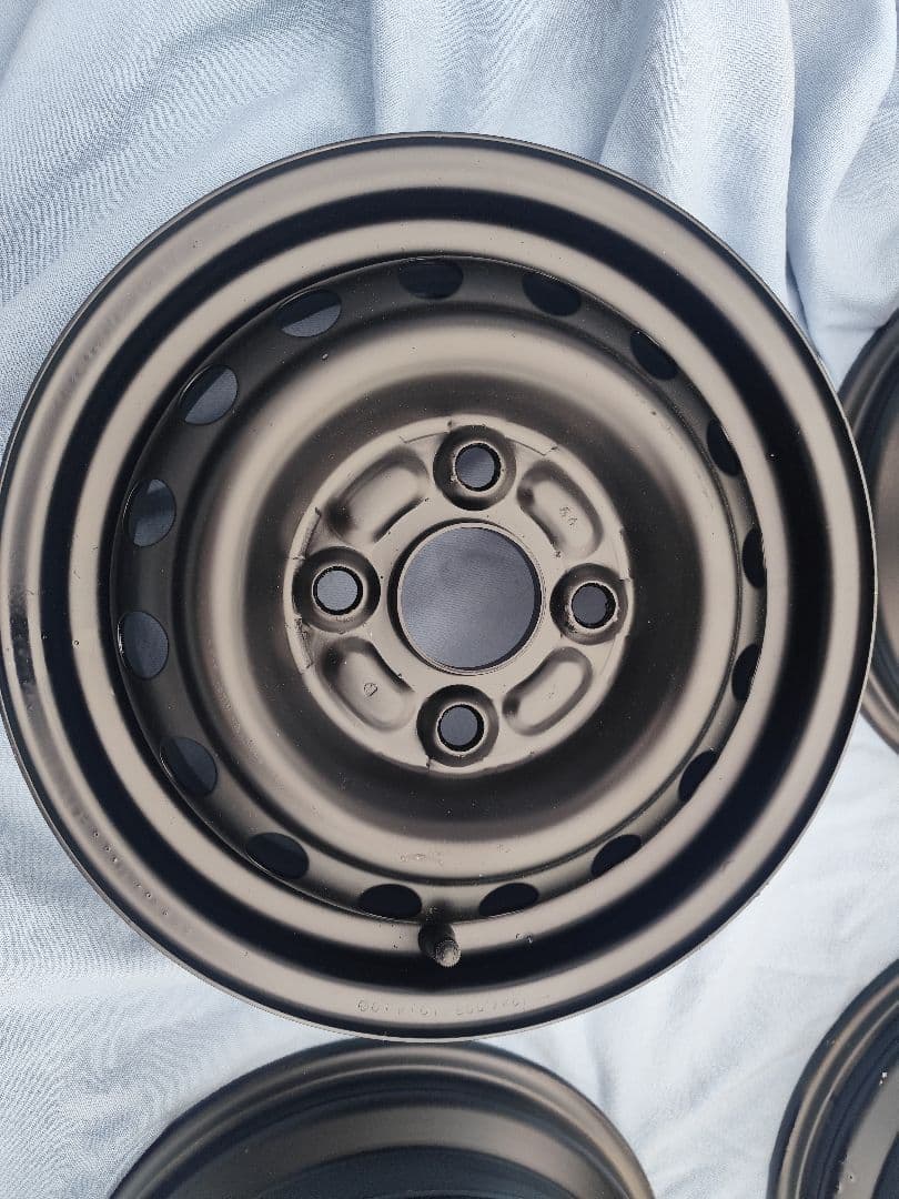 12×4.00B　スチールホイール4枚PCD1004穴　自家塗装品艶消しブラック