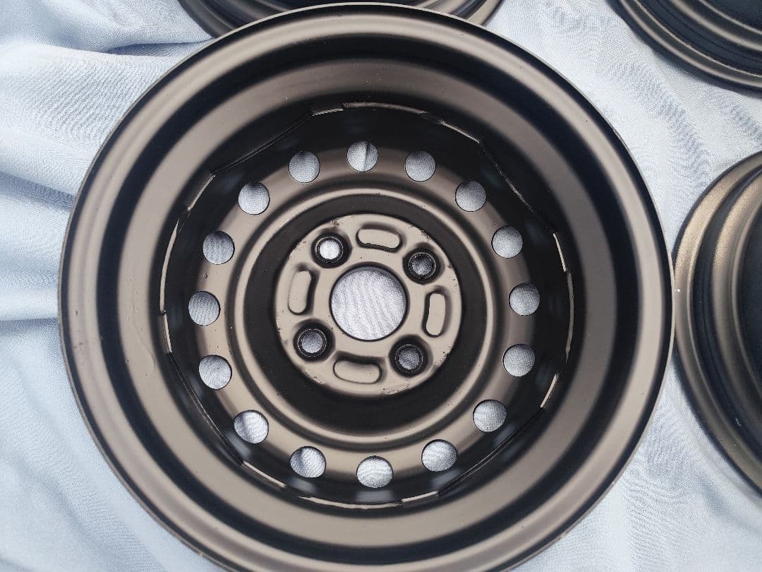 12×4.00B　スチールホイール4枚PCD1004穴　自家塗装品艶消しブラック