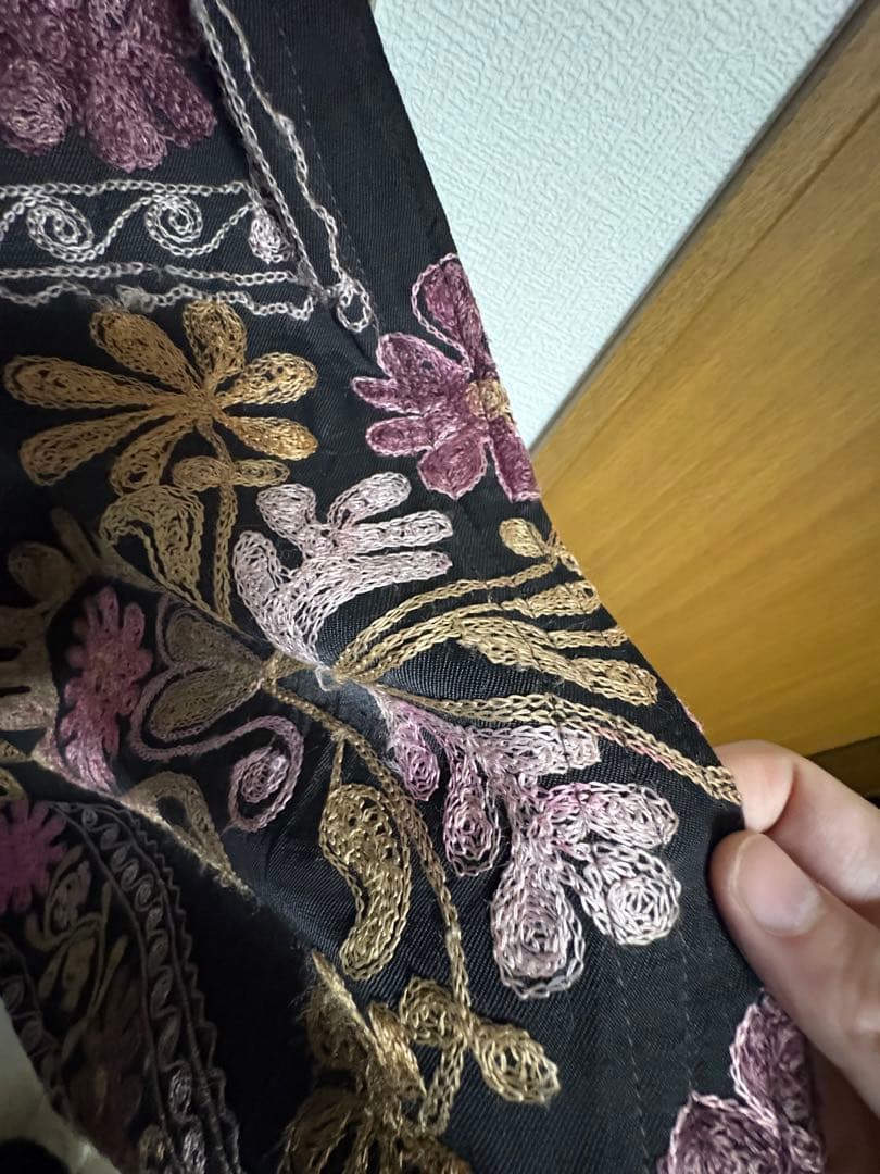 ヴィンテージ　スザニガウン　コート　刺繍