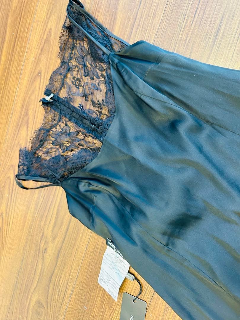 新品未使用タグ付き！ Dolce & Gabbana レース ワンピース