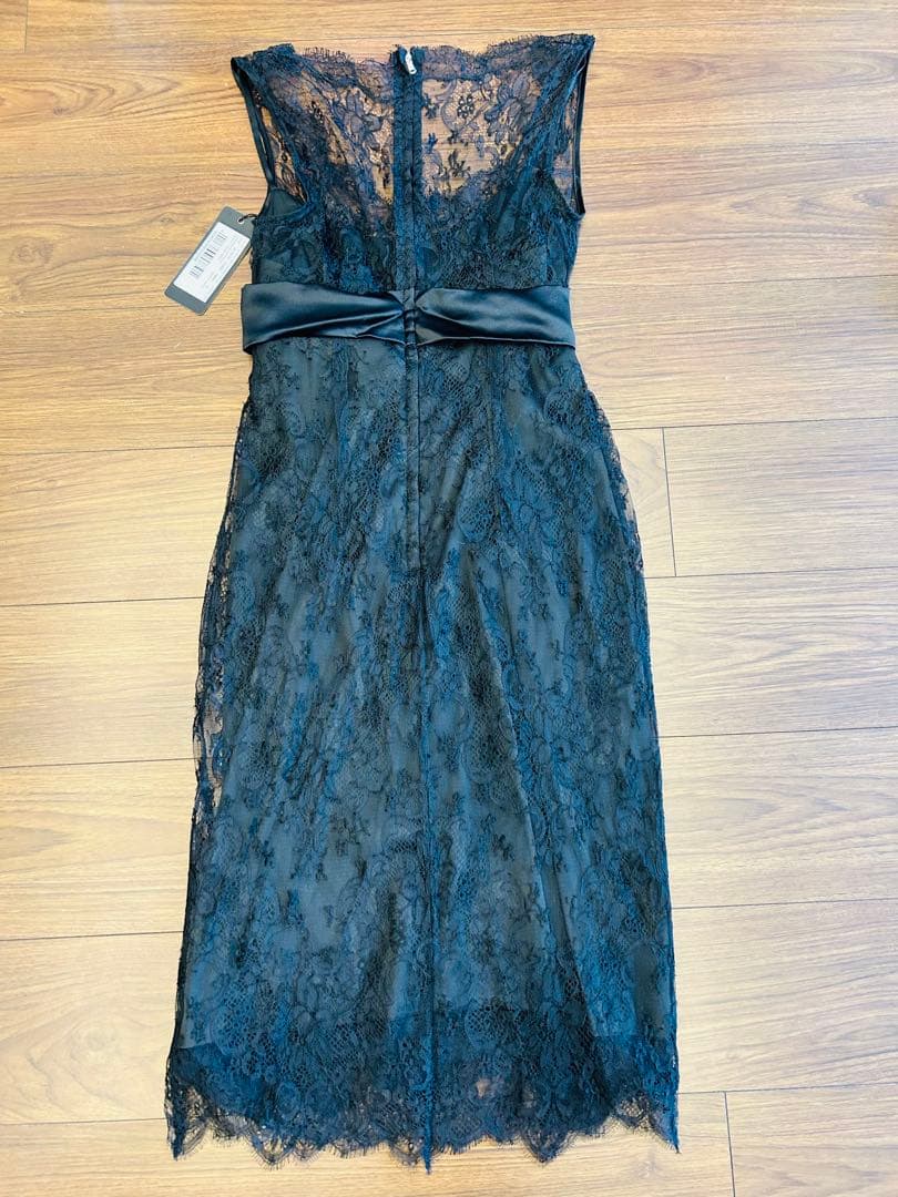 新品未使用タグ付き！ Dolce & Gabbana レース ワンピース