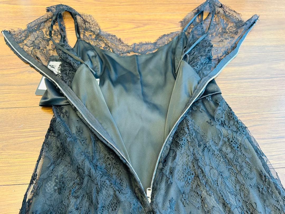 新品未使用タグ付き！ Dolce & Gabbana レース ワンピース