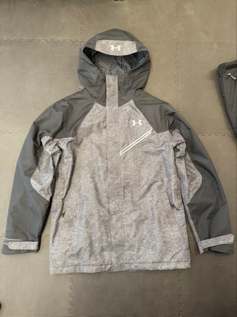 Under Armour スノーボード ウェア 上下 セット Mサイズ