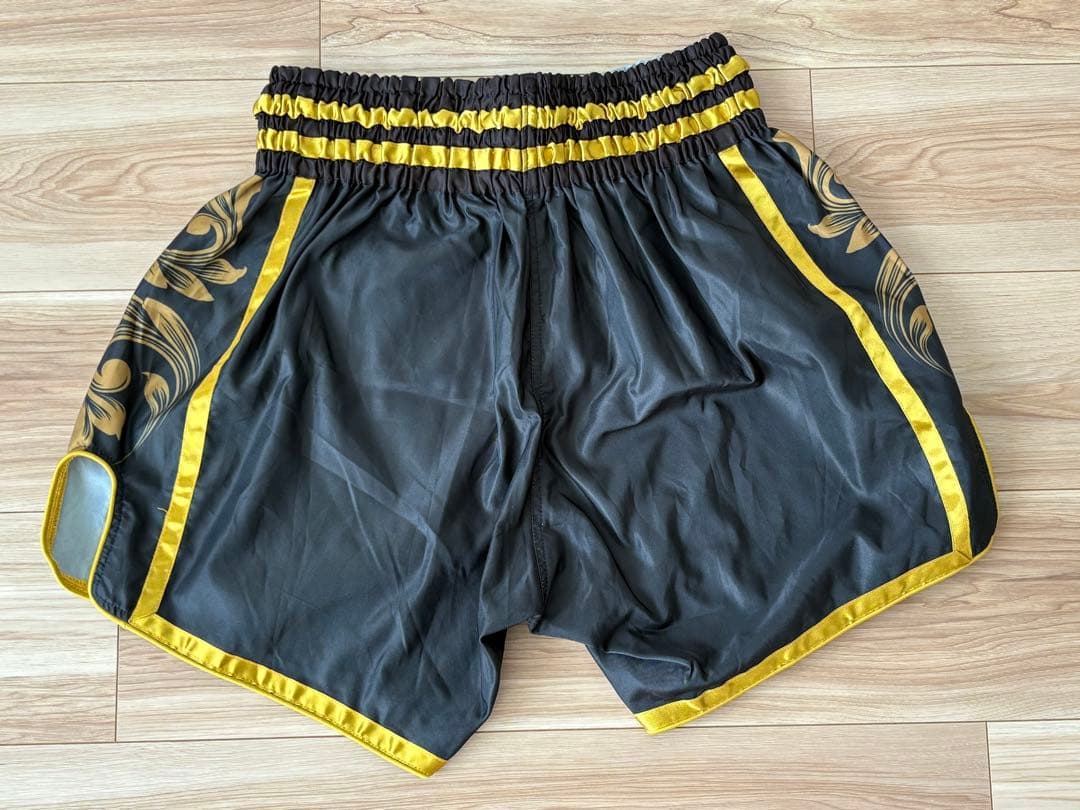ブアカーオ BUAKAW ムエタイショーツ Lサイズ