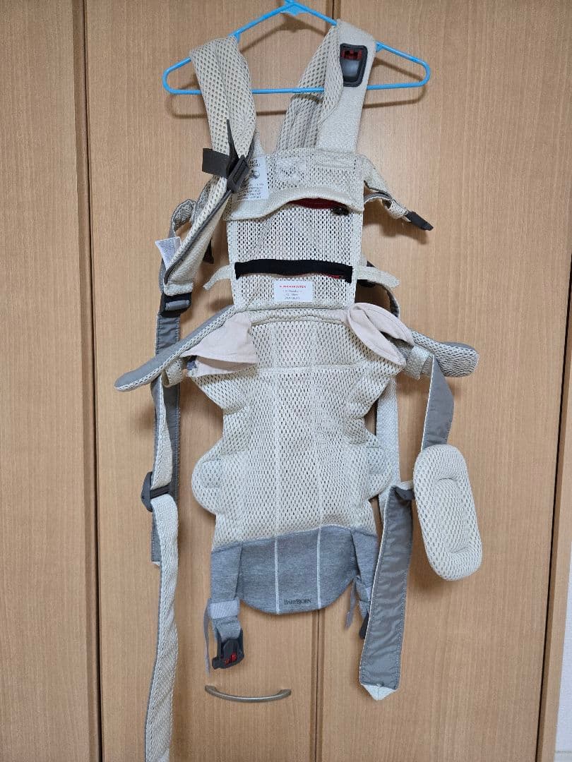 BABYBJÖRN メッシュ抱っこ紐 ベージュ