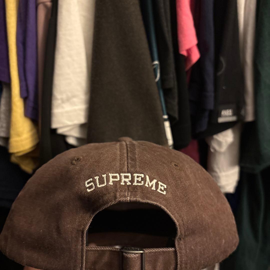 Supreme ブラウン刺繍キャップ