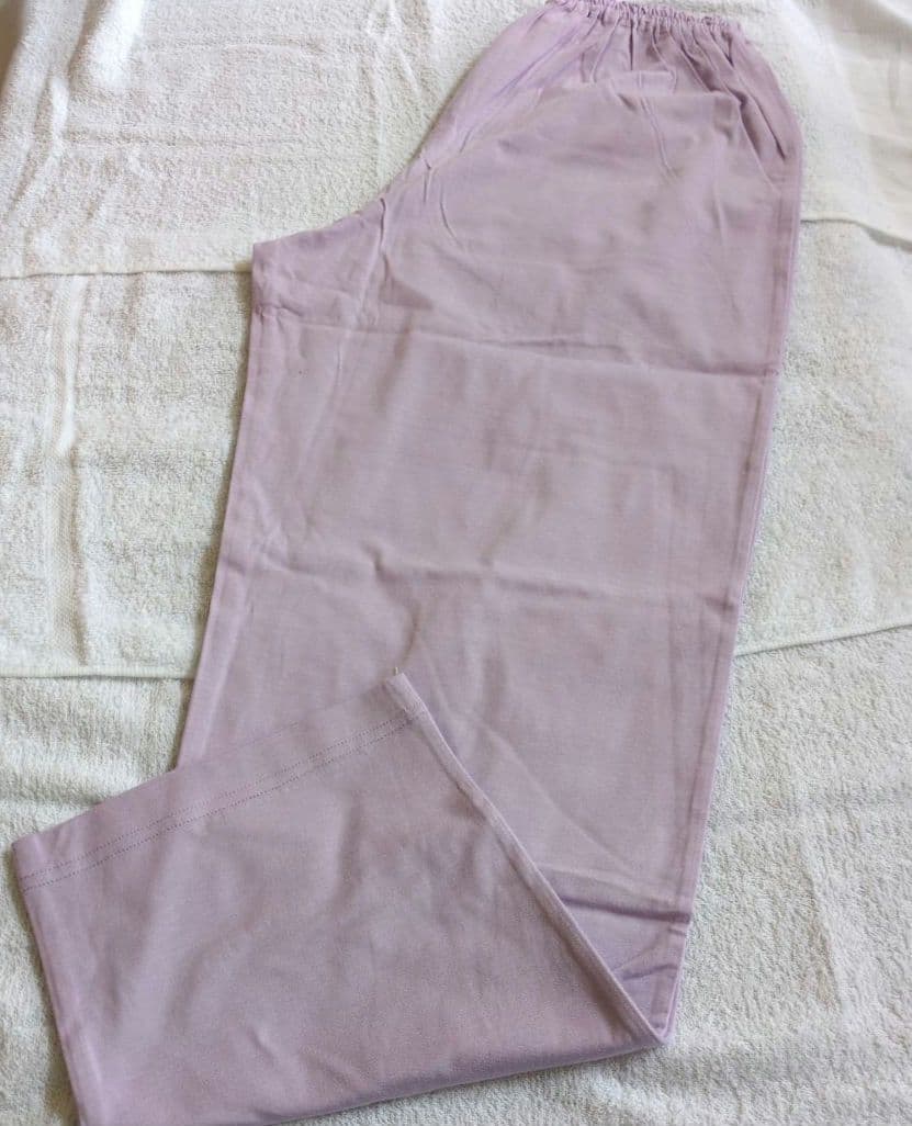 【最終価格❣】【新品・未使用❢】クレージュ・パジャマ、 パープル系