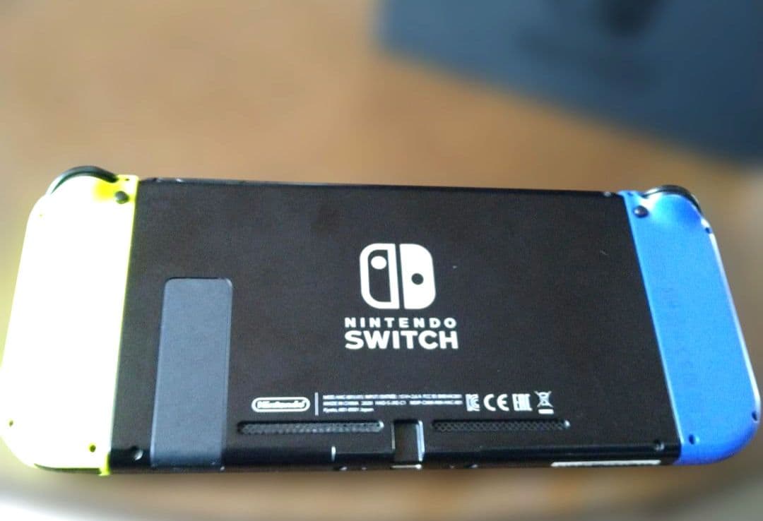 Nintendo Switch ワイヤレスコントローラー付き