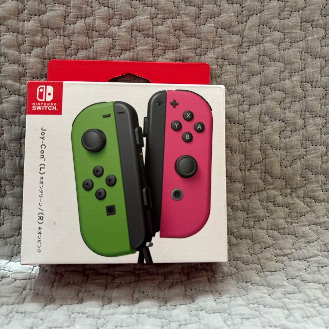 NintendoSwitch本体+Joy-Con+充電スタンド+スリムケース一式