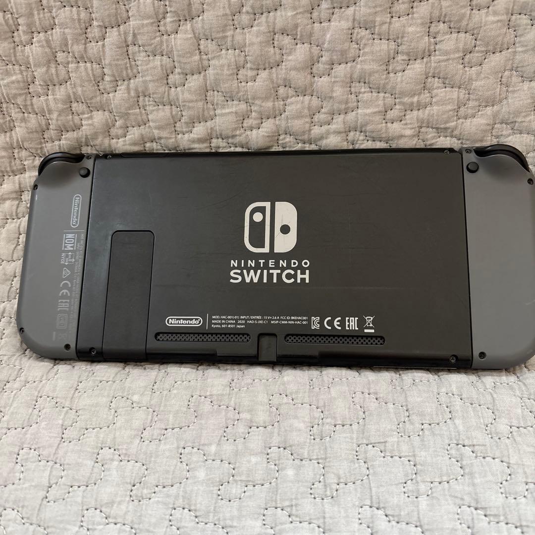 NintendoSwitch本体+Joy-Con+充電スタンド+スリムケース一式