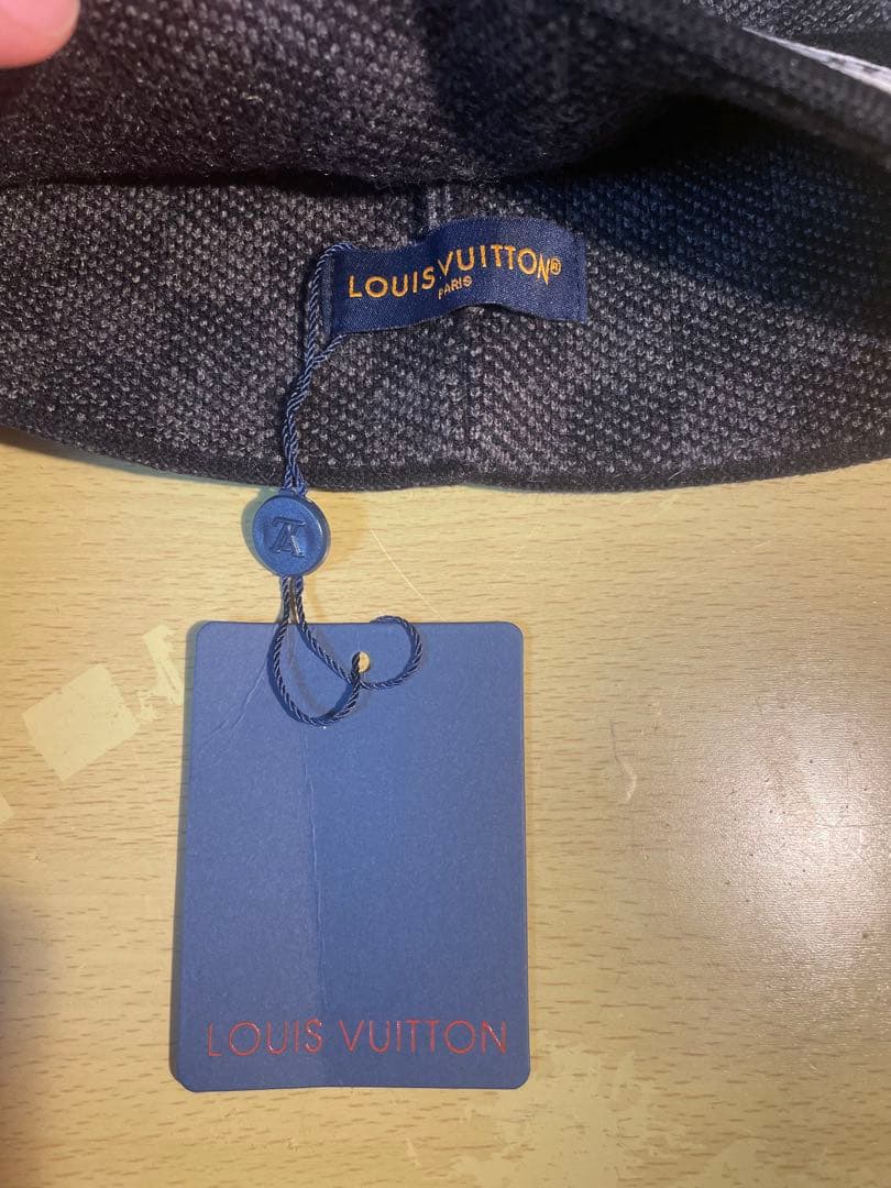 Louis Vuitton ニット帽 グレー/ブラック