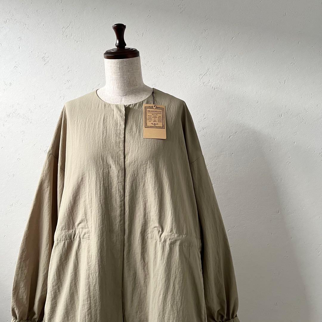 新品 BEARDSLEY ビアズリー バルーン袖 フレアーコート
