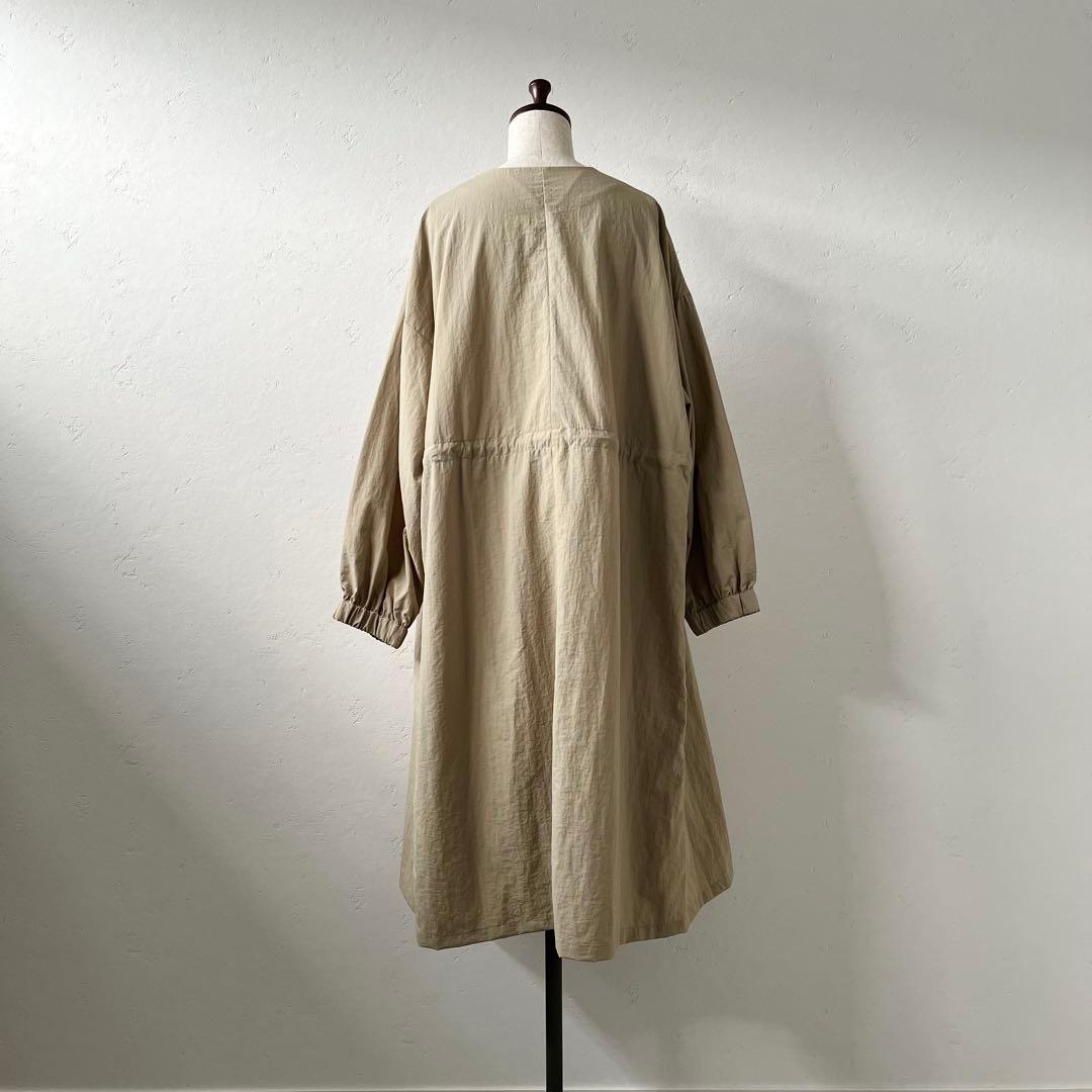 新品 BEARDSLEY ビアズリー バルーン袖 フレアーコート
