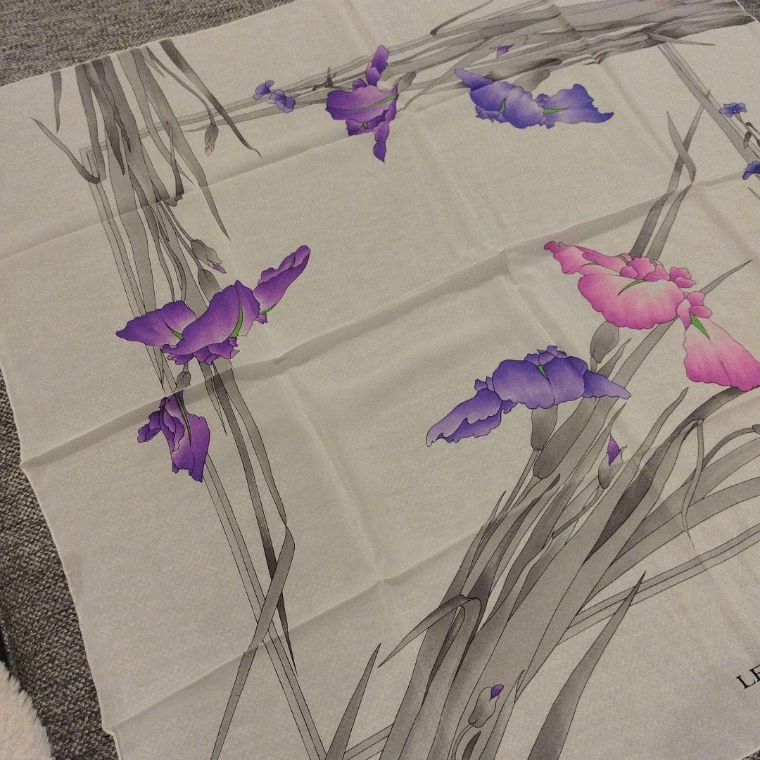 LEONARD 花柄シルクストール