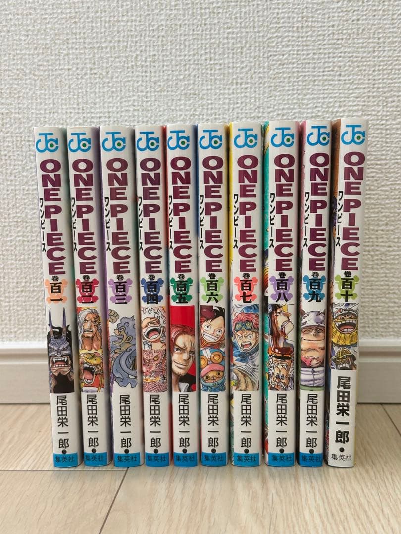 ONE PIECE 1〜110巻セット＋GOLDセット＋キャラクター図鑑＋α