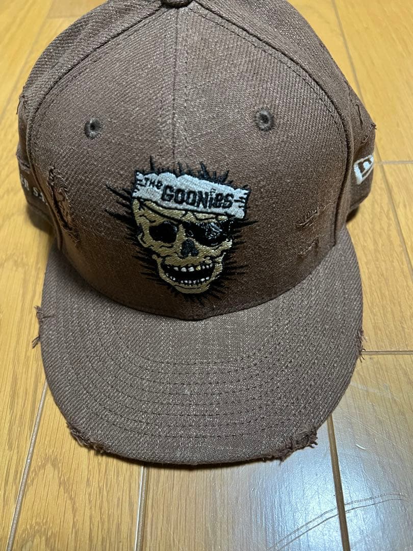 K*3様 new era 59FIFTY The Goonies スカルブラウン