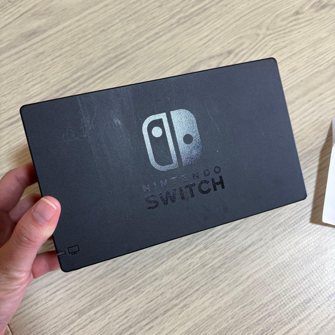 Nintendo Switch 本体　ジョイコン付き