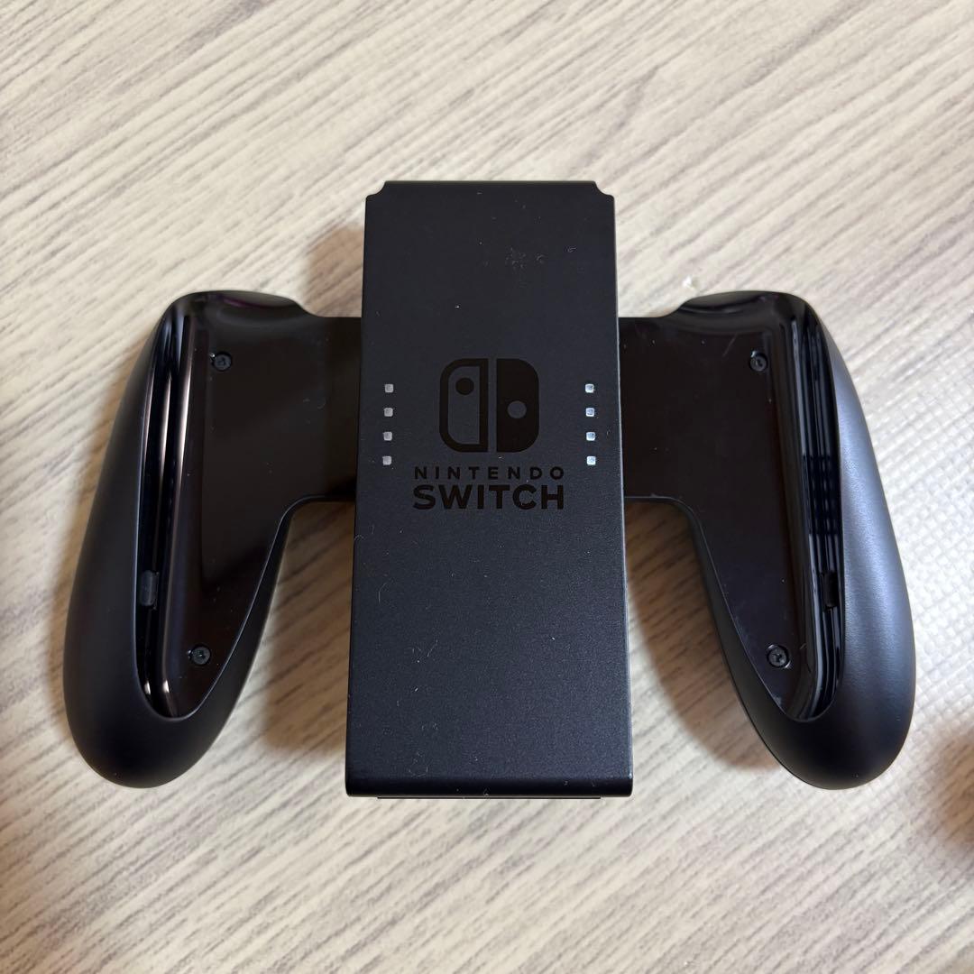 Nintendo Switch 本体　ジョイコン付き