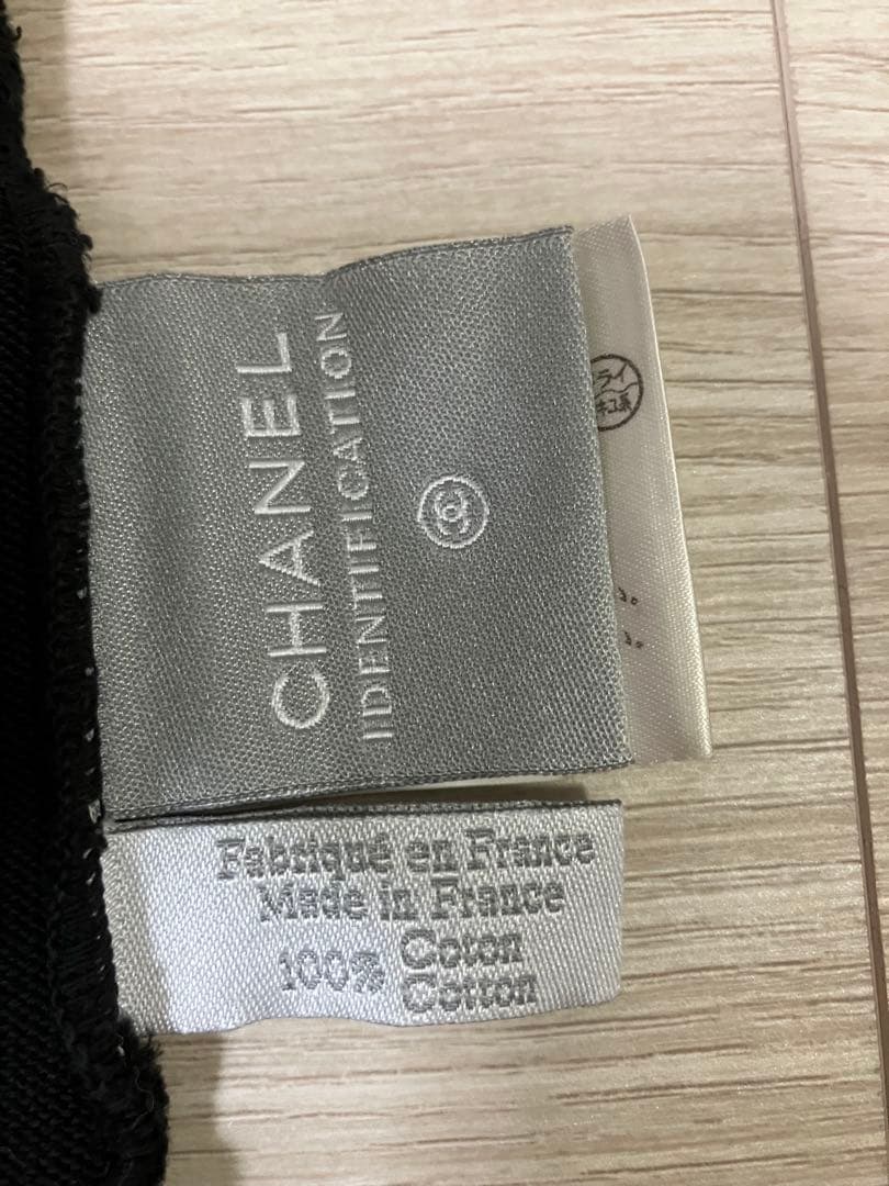 CHANEL ロゴ　ブラック 半袖ニット