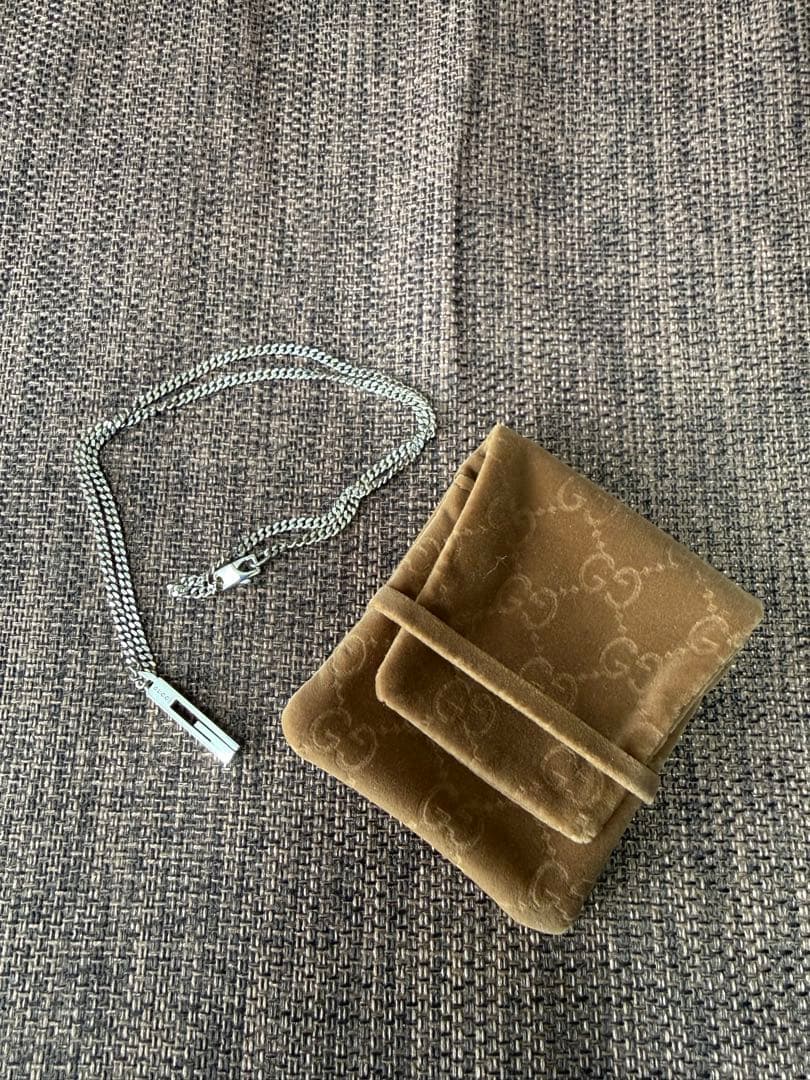 GUCCI グッチ　シルバーネックレス