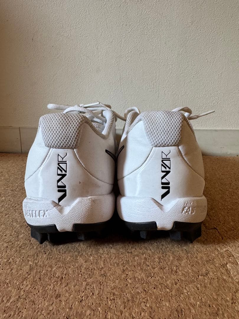 美品　アメフトスパイク　26cm NIKE ベイパーシャーク3