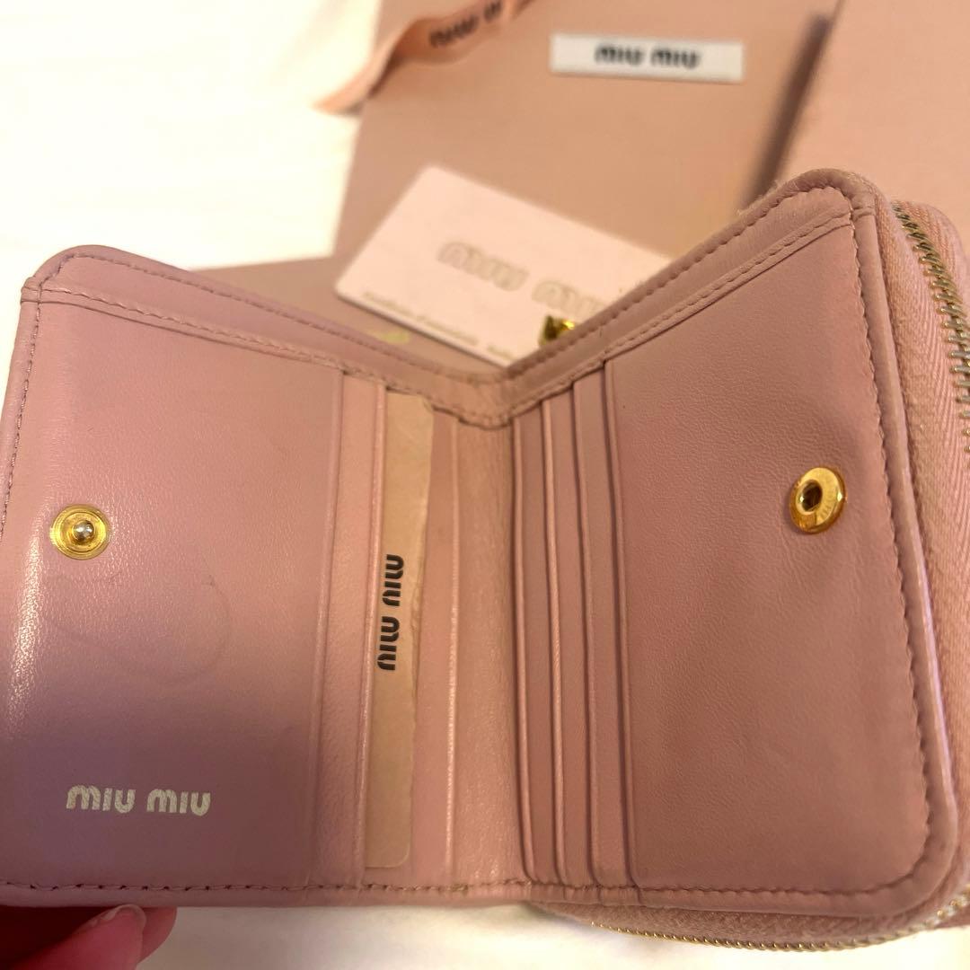 miumiu マテラッセレザー財布お値下げ中