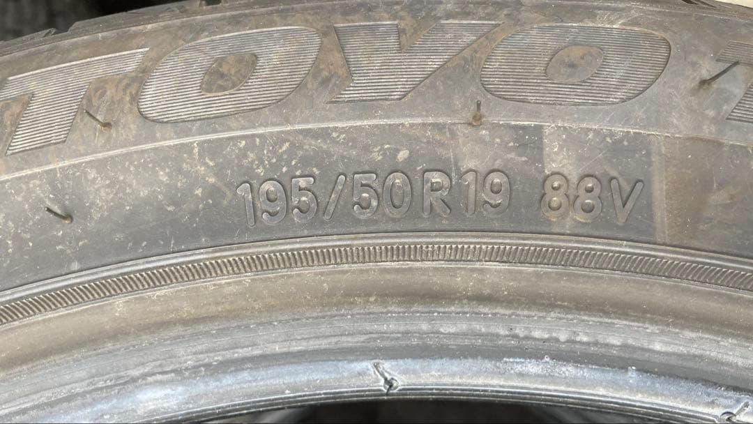 TOYO TIRES 195/50R19 25年製 夏タイヤ【南-197 ②】