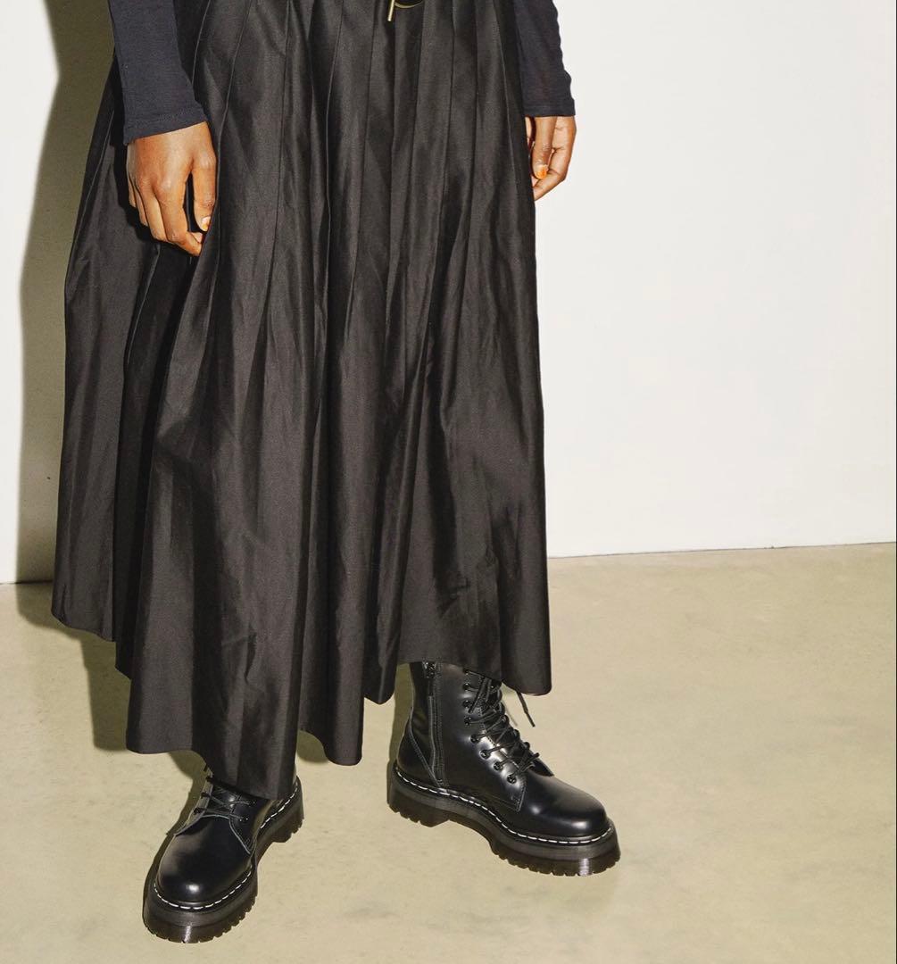 美品☆ Dr.Martens 厚底ブーツ JADON WS ブラック UK5