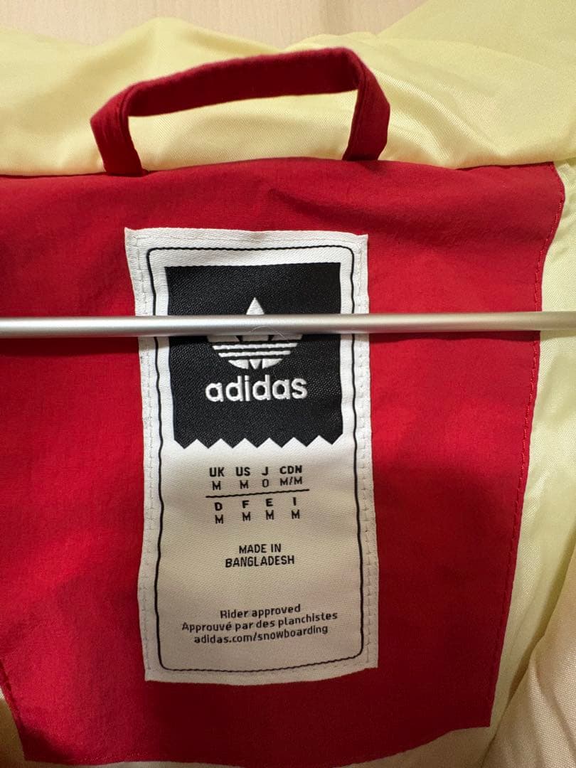 【1/13本日のみ最終大幅値下げ】adidas スノーボードウェア