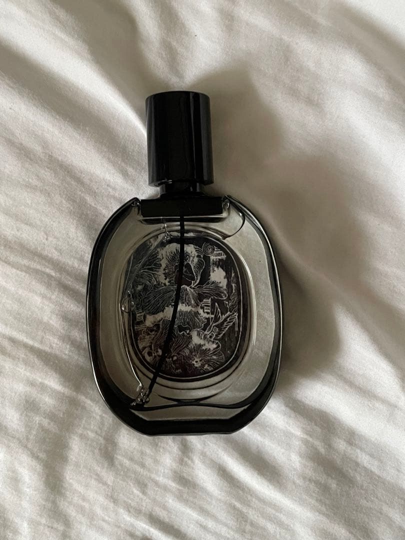 diptyque オードパルファム fleur de peau