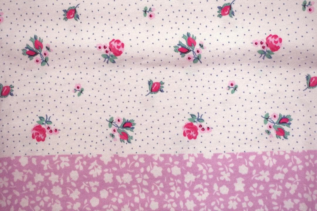 【新品】LAURA ASHLEYローラアシュレイ　パジャマ（L）ナイガイ製