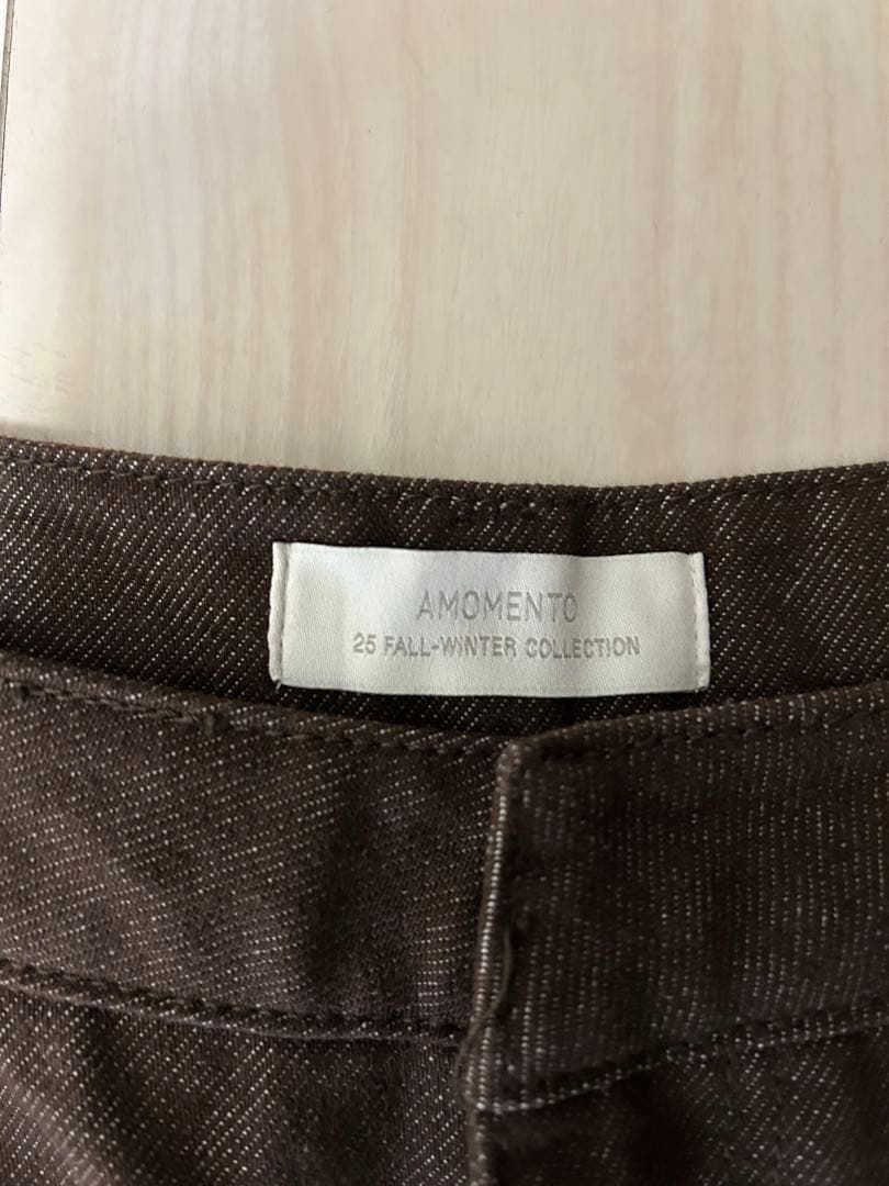 AMOMENTO COLORED STRAIGHT FIT DENIM 茶色 1