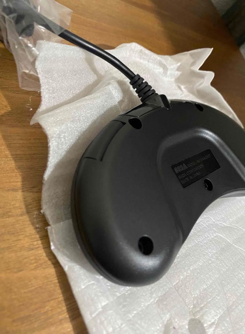 【新品未使用】ファイティングパッド　6B メガドライブミニ　コントローラー