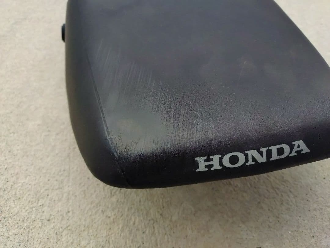 HONDA FTR223 純正シート 黒