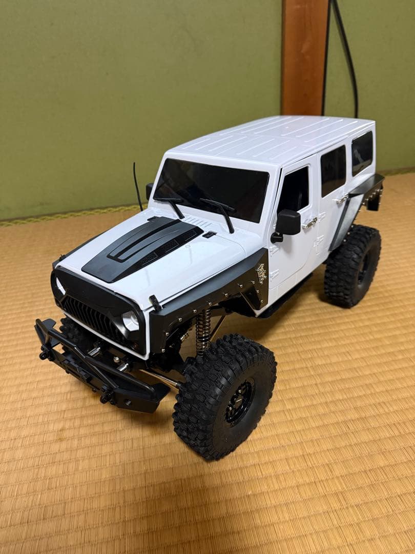 アキシャルSCX10Ⅱ ハードボディ付きクローン　メカセット