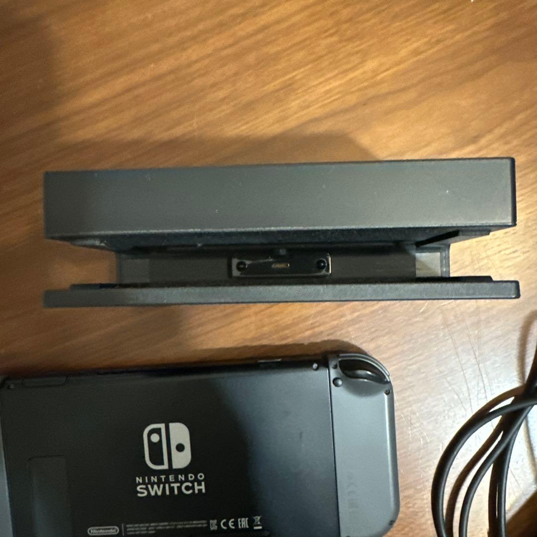 Nintendo Switch 本体＋付属品（2019年モデル）