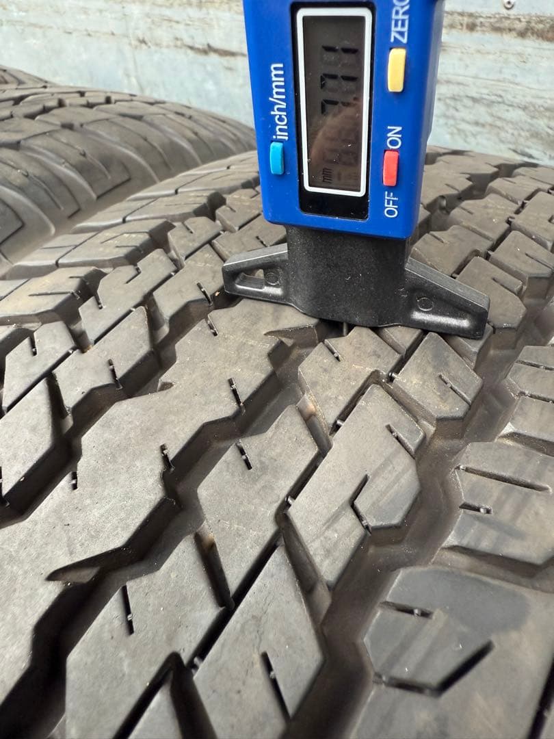 トワダンロップサマータイヤ265／60R18 110H