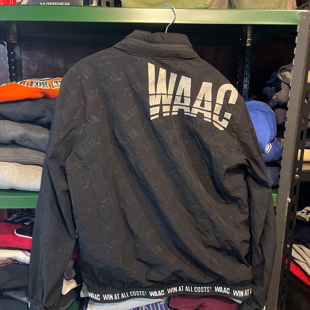 WAAC ブラック ジップアップジャケット