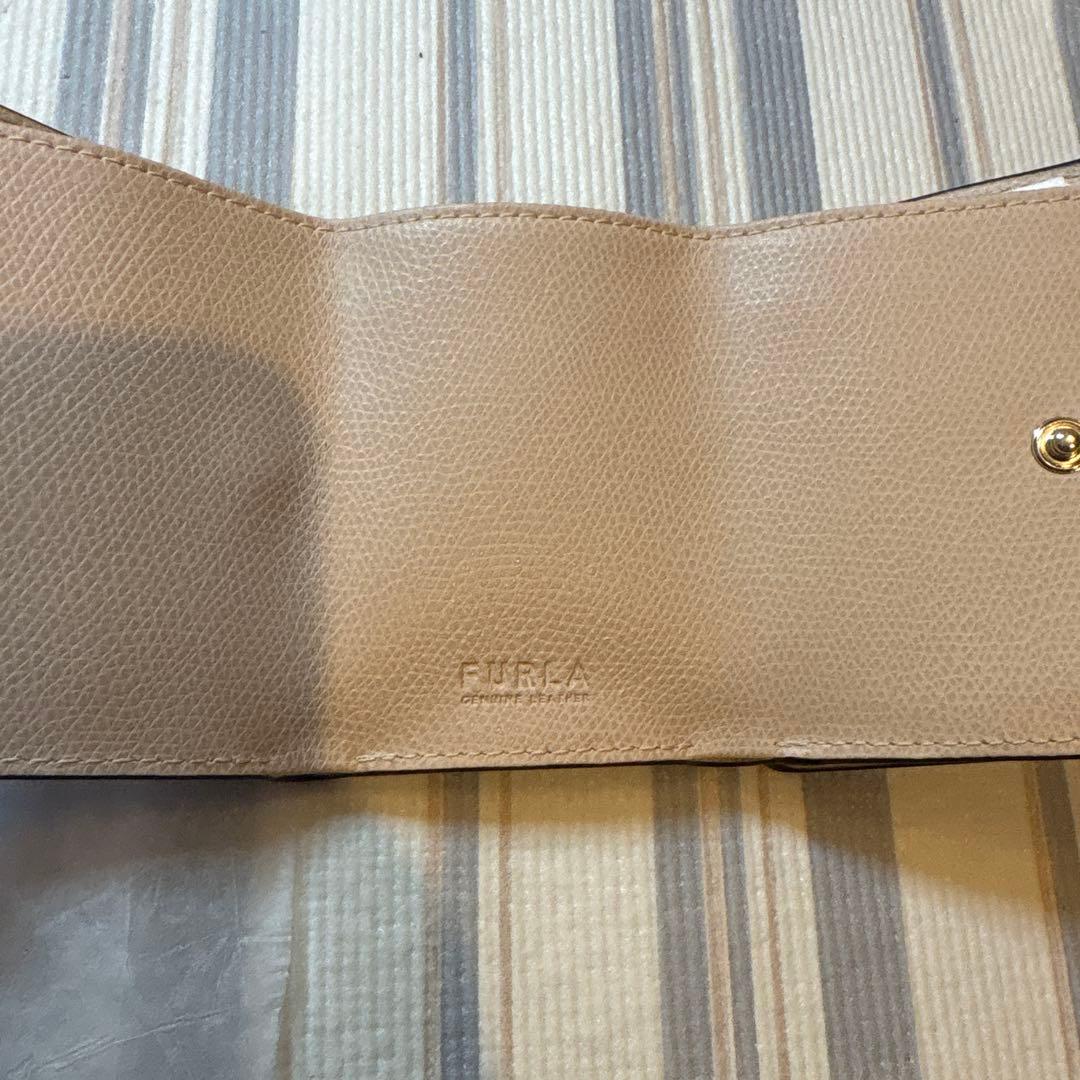 新品未使用★フルラFURLA 三つ折り財布 ベージュ