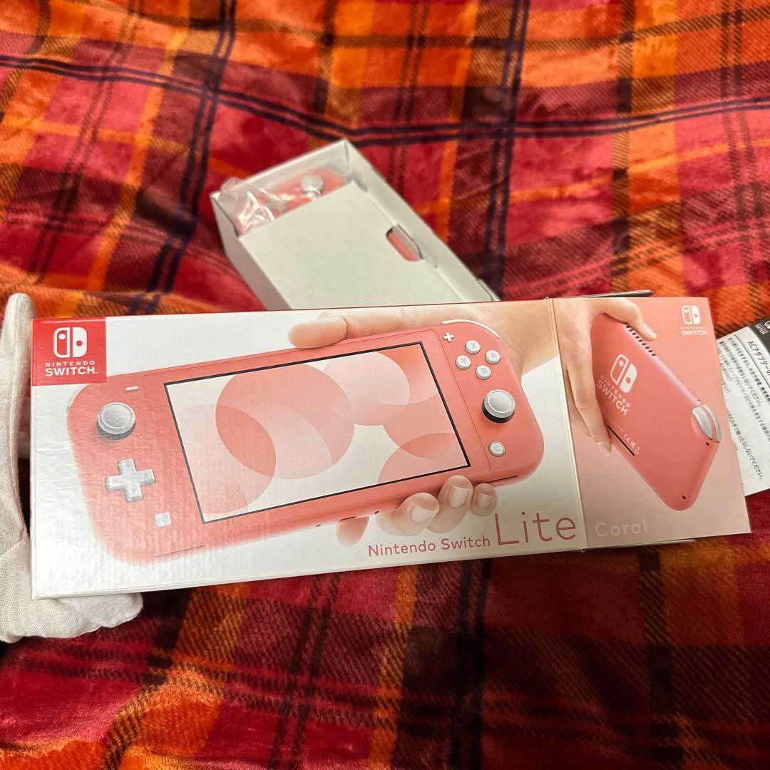 Nintendo Switch Lite　専用ケース付き
