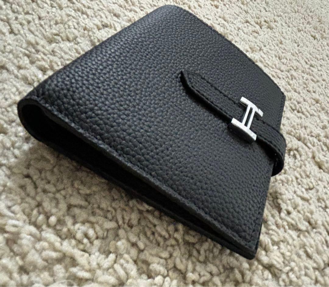 極美品⭐︎ べアン H 二つ折り財布 新品未使用 ノベルティ