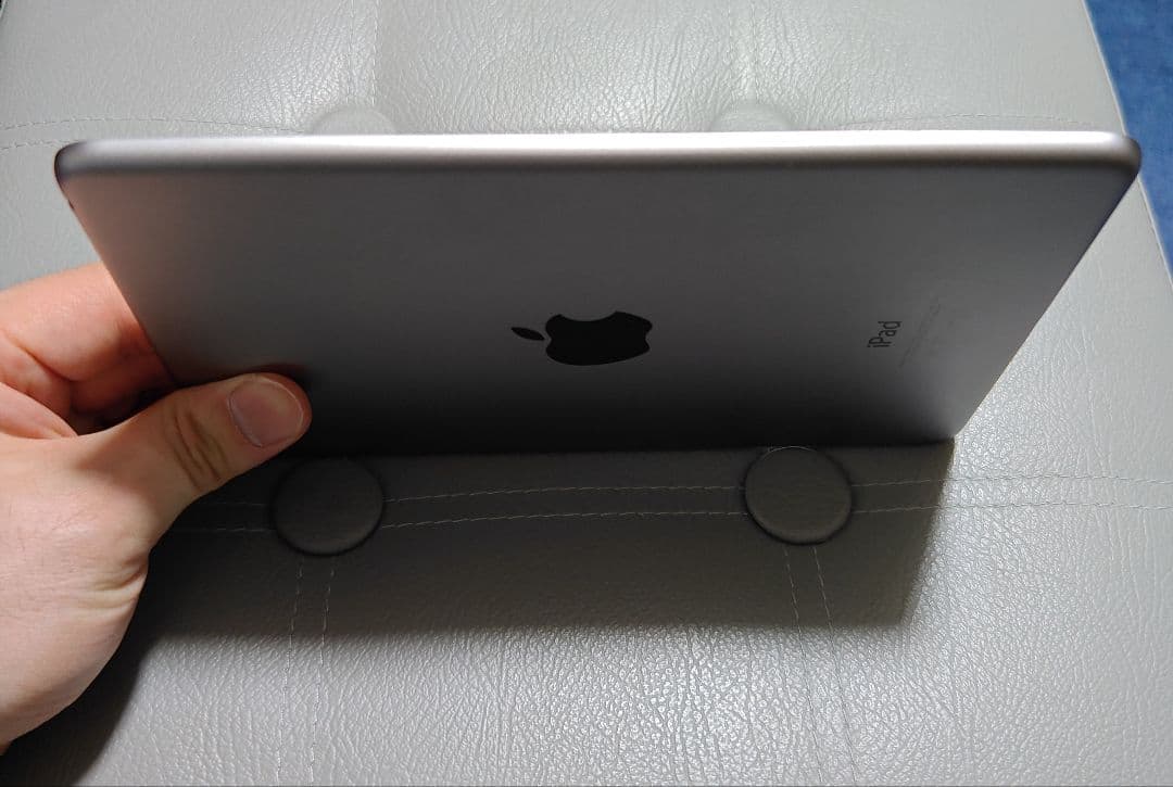 iPad本体 ipad mIni4 128GB